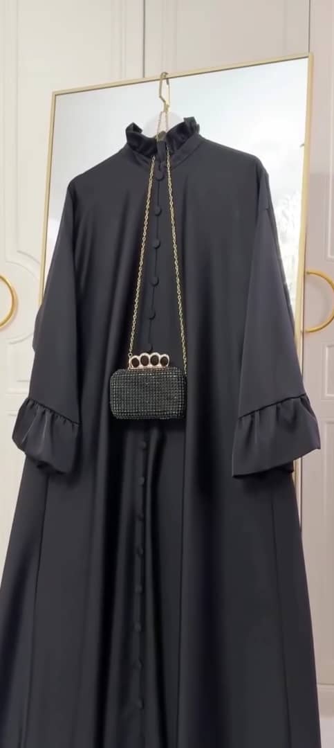 عباءة الهدى – حيث يلتقي الجمال بالحشمة 👗