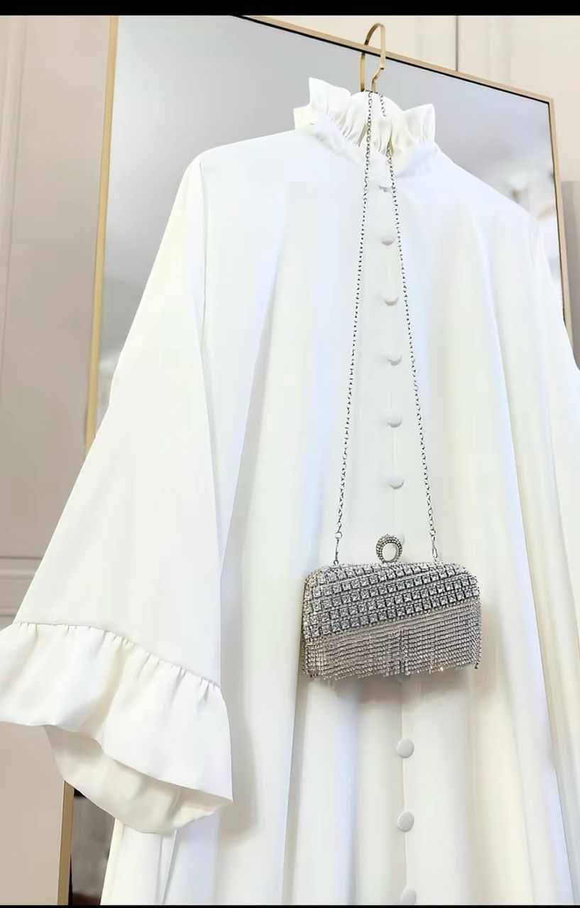 عباءة الهدى – حيث يلتقي الجمال بالحشمة 👗